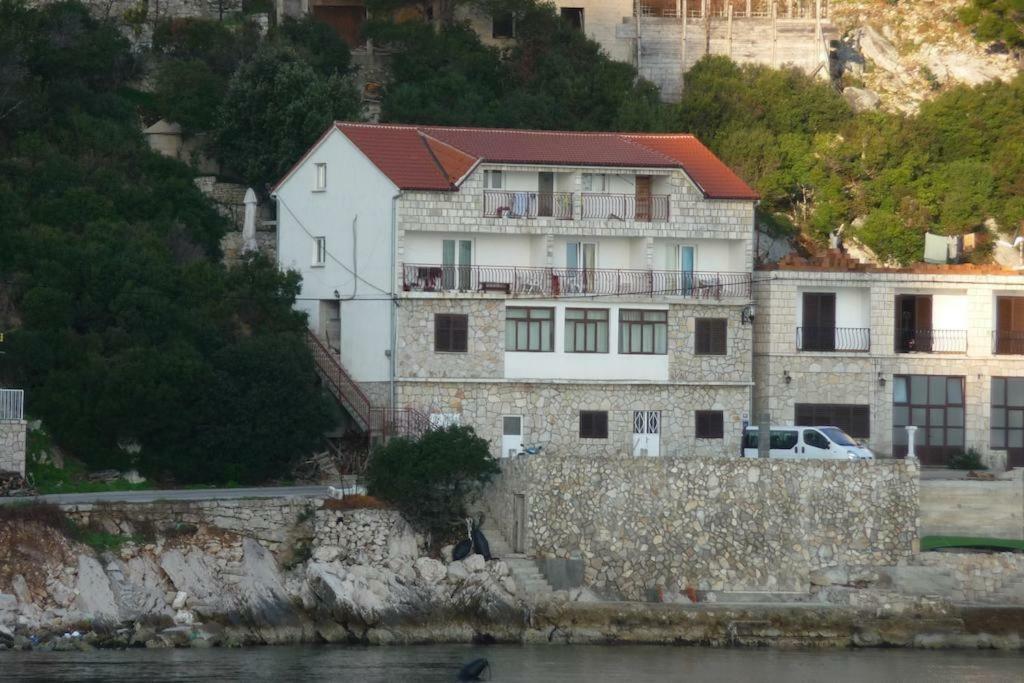 Villa Anita Sobra Luaran gambar
